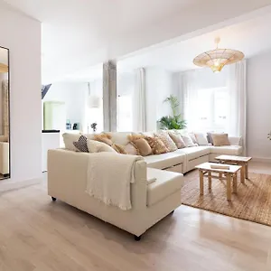 Apartment Center Flat Holidays Center, Málaga