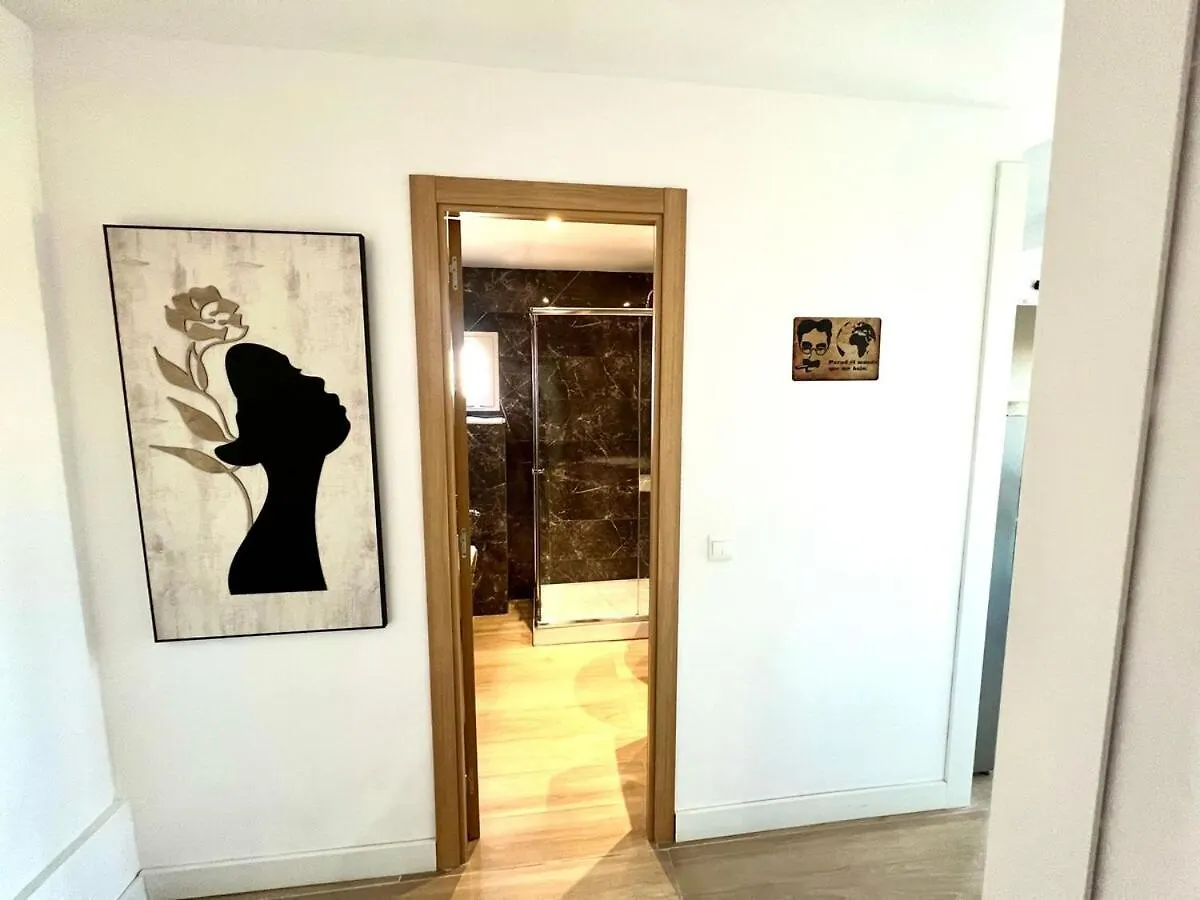 Apartamento Velazquez Aeropuerto B Malaga Apartment